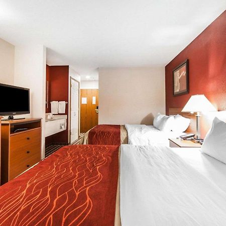 Quality Inn Seaman Екстер'єр фото