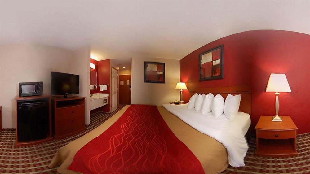 Quality Inn Seaman Екстер'єр фото