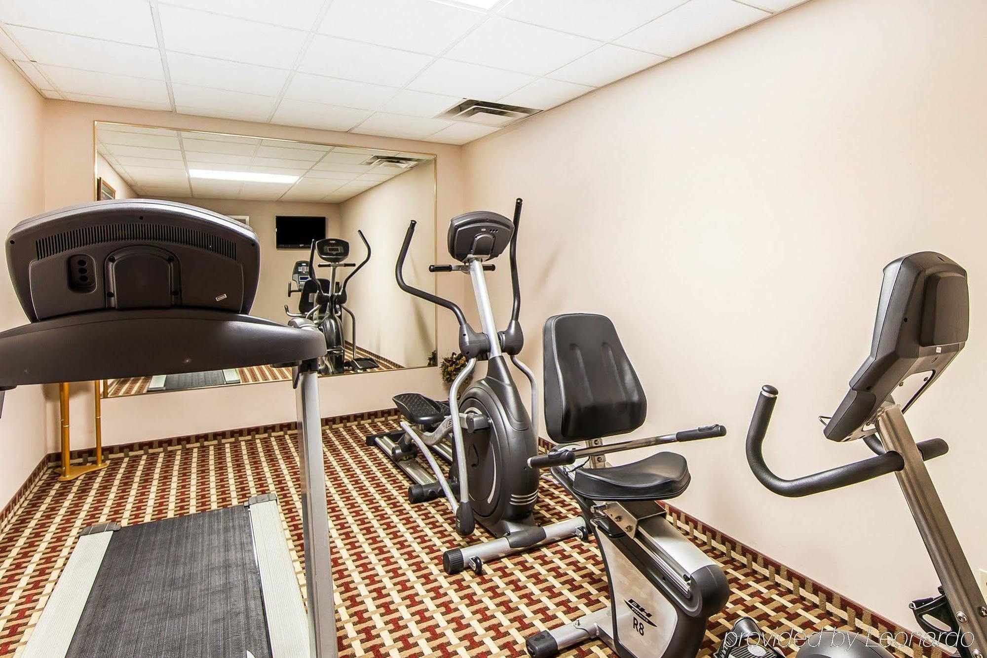 Quality Inn Seaman Екстер'єр фото